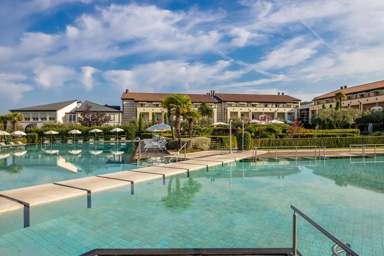 Hotel Caesius Thermae & Spa Resort Бардолино