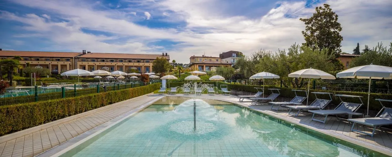 Hotel Caesius Thermae & Spa Resort Бардолино Италия