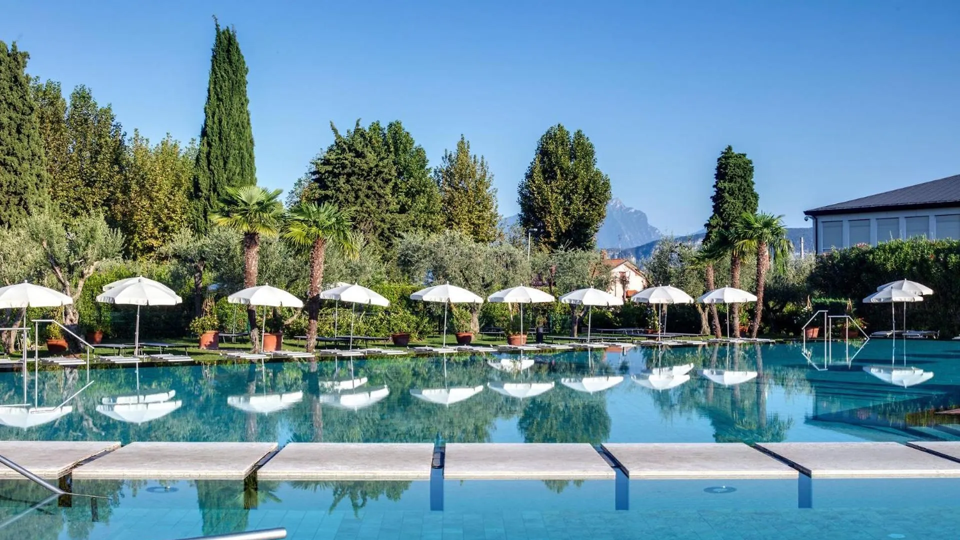 Hotel Caesius Thermae & Spa Resort Бардолино