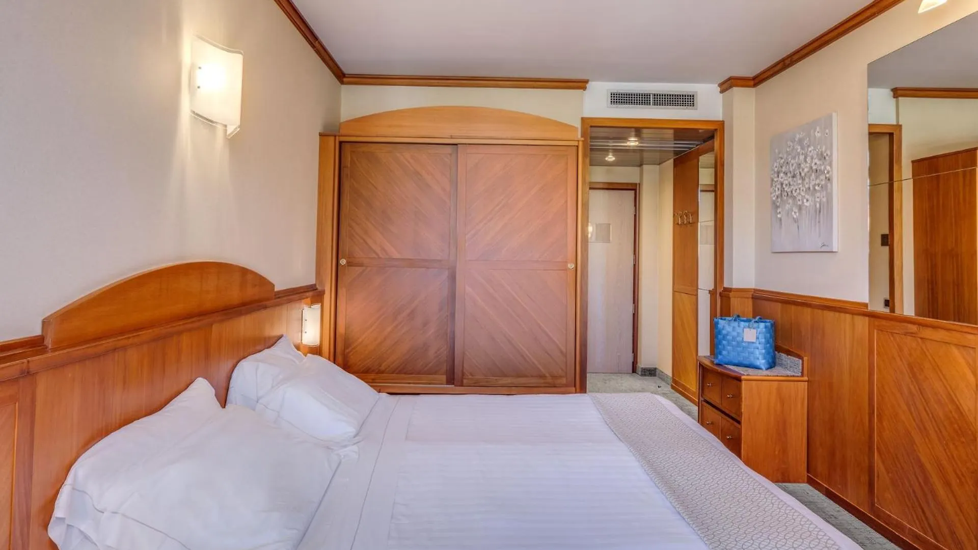 Hotel Caesius Thermae & Spa Resort Бардолино