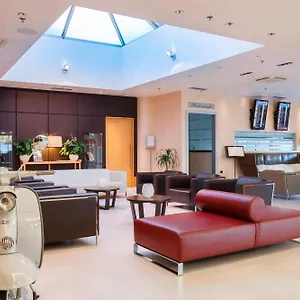 מלון Courtyard By Marriott Venice Airport